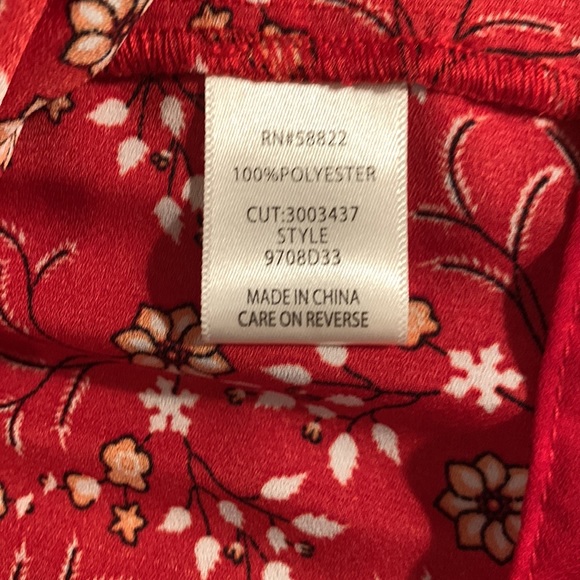 Max Studio blouse. NWOT. Size M - Picture 4 of 4